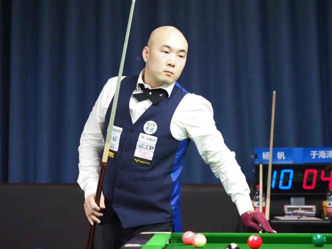 陷入保守的 陷入保守的