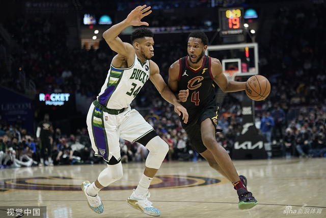 中场传射型 中场传射型